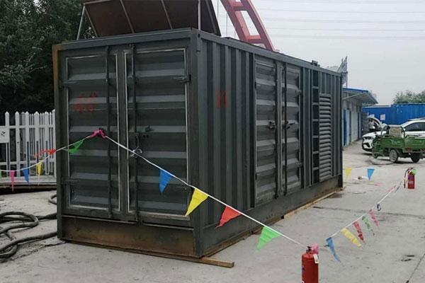 泰和发电机租赁空气滤清器多久更换一次？
